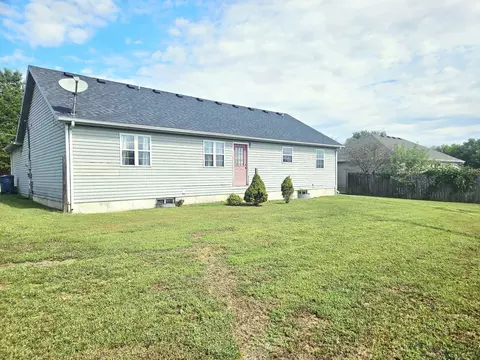 Exterior - 524 E Yale St, Liberal, MO 64762 photo 7 of 8