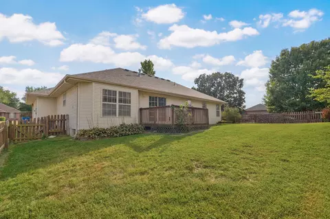 Exterior - 981 W Jake Flood Cir, Nixa, MO 65714 photo 9 of 9