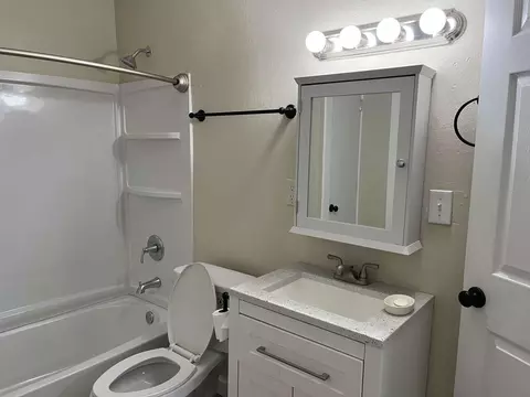 Bath - 2300 N Main Ave, Springfield, MO 65803 photo 1 of 3