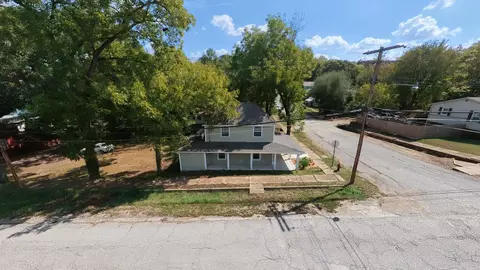 Other - 424 N 3rd St, Thayer, MO 65791 photo 4 of 4