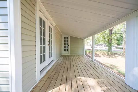 Exterior - 424 N 3rd St, Thayer, MO 65791 photo 6 of 8