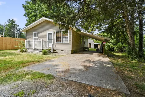 119 Cherry St, Marshfield, MO 65706 photo 3