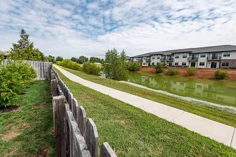 View/Area - 614 N Eagle Park Dr, Nixa, MO 65714 photo 1 of 1