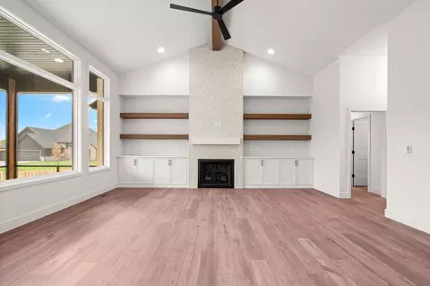 1786 S Pinecone Path, Springfield, MO 65809 photo 8