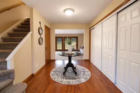 Entry Way - 385 Jones Rd, Ozark, MO 65721 photo 2 of 3