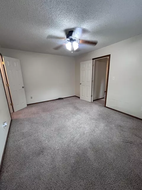 Bedroom - 3233 S Jefferson Ave, Springfield, MO 65807 photo 7 of 7