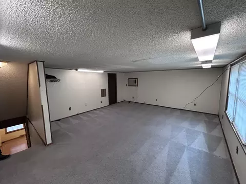 Living - 3233 S Jefferson Ave, Springfield, MO 65807 photo 5 of 6