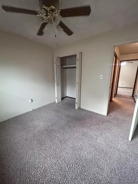 Bedroom - 3233 S Jefferson Ave, Springfield, MO 65807 photo 6 of 7