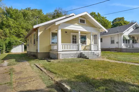 Exterior - 2038 N Douglas Ave, Springfield, MO 65803 photo 2 of 9