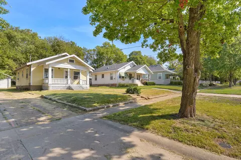 Exterior - 2038 N Douglas Ave, Springfield, MO 65803 photo 1 of 9