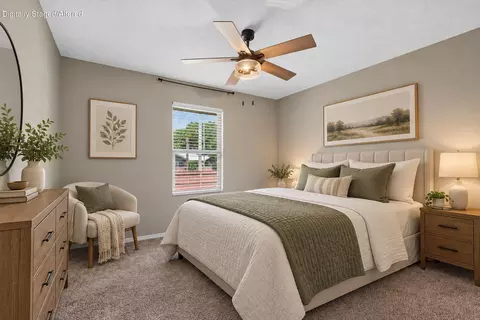 Bedroom - 505 S Forest Ln, Republic, MO 65738 photo 2 of 3