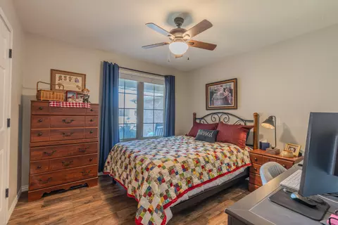 Bedroom - 511 N Clover Ct, Nixa, MO 65714 photo 1 of 3