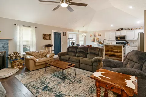 Other - 1302 W Turnberry Blvd, Ozark, MO 65721 photo 2 of 9