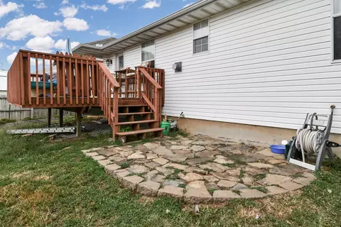 Exterior - 1302 W Turnberry Blvd, Ozark, MO 65721 photo 8 of 14