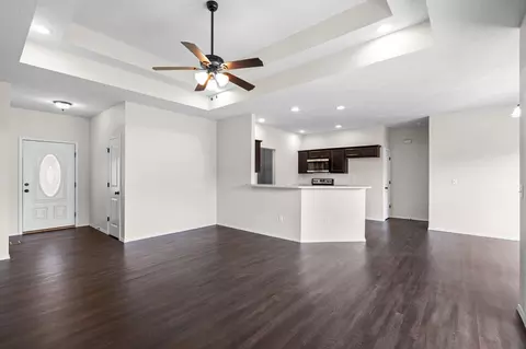 Living - 3120 N Marion Ave, Springfield, MO 65803 photo 3 of 5