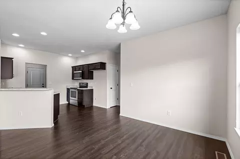 Dining - 3120 N Marion Ave, Springfield, MO 65803 photo 2 of 2