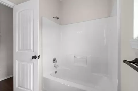 Entry Way - 3120 N Marion Ave, Springfield, MO 65803 photo 5 of 5