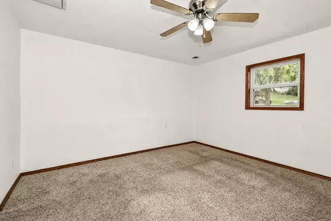 Bedroom - 546 Massey St, Marshfield, MO 65706 photo 1 of 6