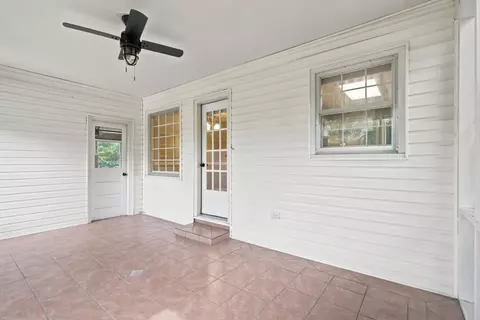 Exterior - 1905 S Ventura Ave, Springfield, MO 65804 photo 6 of 16