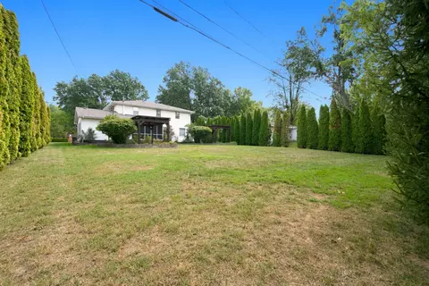 Exterior - 1905 S Ventura Ave, Springfield, MO 65804 photo 11 of 16
