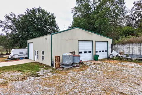 Exterior - 973 SE Pvt 87 Rd, Deepwater, MO 64740 photo 17 of 17