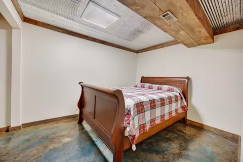 Bedroom - 973 SE Pvt 87 Rd, Deepwater, MO 64740 photo 5 of 6