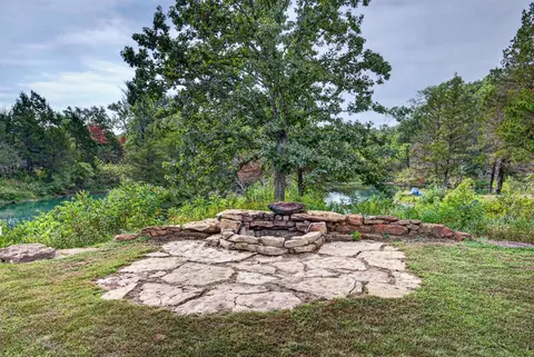 Exterior - 973 SE Pvt 87 Rd, Deepwater, MO 64740 photo 13 of 17