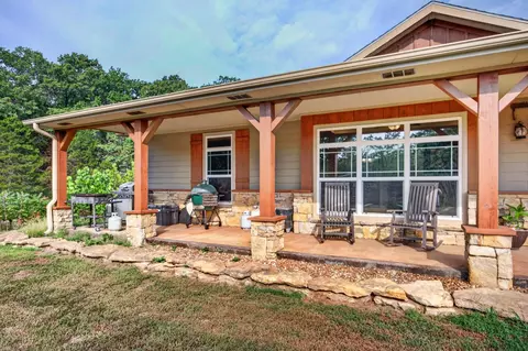 Exterior - 973 SE Pvt 87 Rd, Deepwater, MO 64740 photo 5 of 17