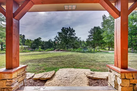 Exterior - 973 SE Pvt 87 Rd, Deepwater, MO 64740 photo 7 of 17