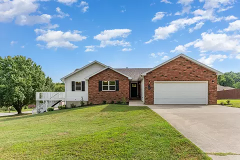 720 Banning St, Marshfield, MO 65706