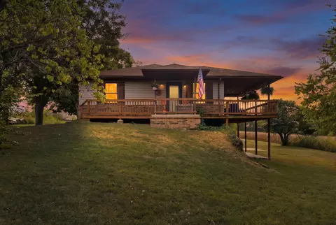 5128 S 65th Rd, Aldrich, MO 65601