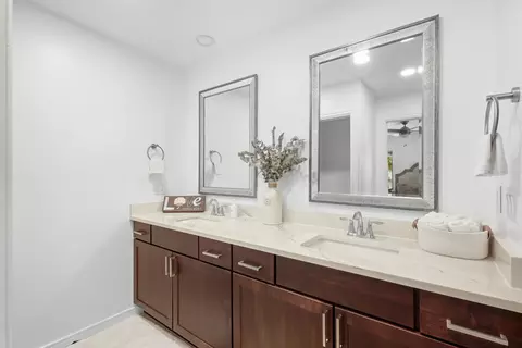 Bath - 3694 N Monarch Ave, Springfield, MO 65803 photo 1 of 4