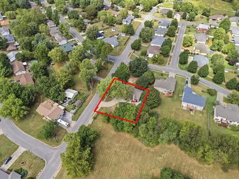 View/Area - 3694 N Monarch Ave, Springfield, MO 65803 photo 2 of 3