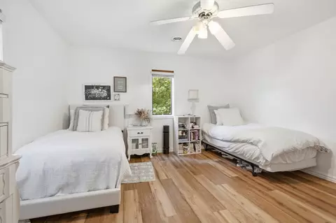 Bedroom - 3694 N Monarch Ave, Springfield, MO 65803 photo 3 of 4
