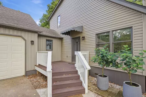 Exterior - 3694 N Monarch Ave, Springfield, MO 65803 photo 3 of 8