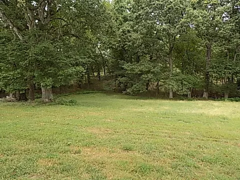 Exterior - 2125 W Koryton Dr, Nixa, MO 65714 photo 4 of 5