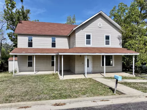 600 W 4th St, Salem, MO 65560