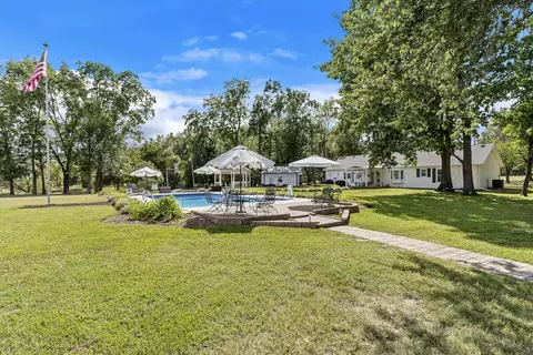 Exterior - 488 Oak Ridge Rd, Sparta, MO 65753 photo 8 of 21