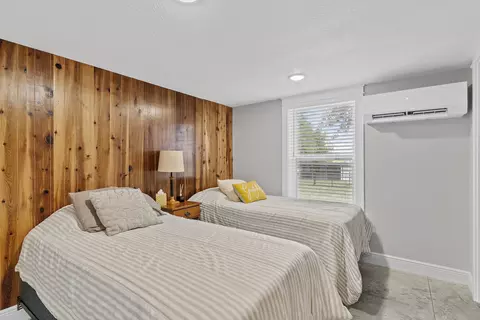 Bedroom - 488 Oak Ridge Rd, Sparta, MO 65753 photo 8 of 11