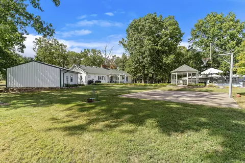 Exterior - 488 Oak Ridge Rd, Sparta, MO 65753 photo 6 of 21
