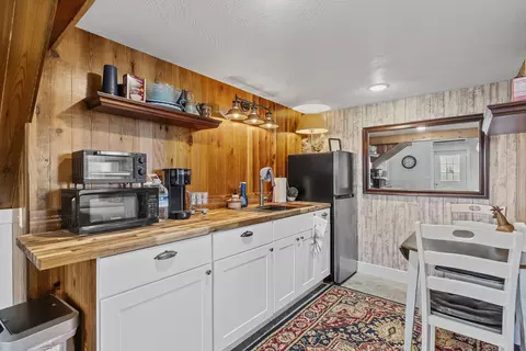 Kitchen - 488 Oak Ridge Rd, Sparta, MO 65753 photo 6 of 6
