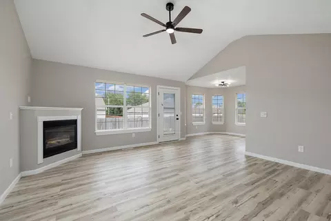 Living - 319 W Cherokee, Clever, MO 65631 photo 1 of 5