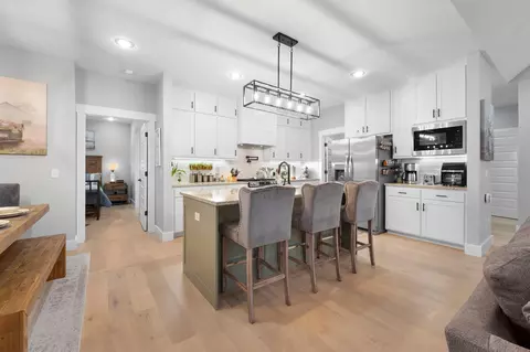 Kitchen - 3214 N Marlin Dr, Ozark, MO 65721 photo 2 of 3
