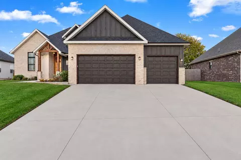 Exterior - 3214 N Marlin Dr, Ozark, MO 65721 photo 8 of 23
