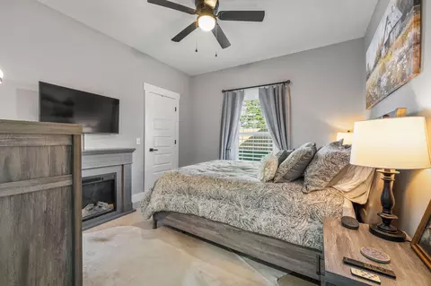 Bedroom - 3214 N Marlin Dr, Ozark, MO 65721 photo 3 of 7