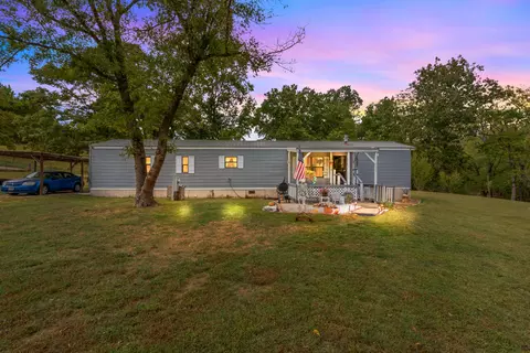 2015 Aspen Rd, Highlandville, MO 65669