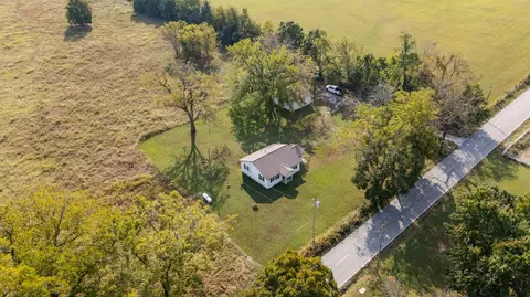 892 S Madison St, Strafford, MO 65757 photo 19