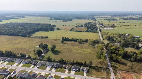 892 S Madison St, Strafford, MO 65757 photo 14