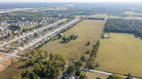864 S Madison St, Strafford, MO 65757