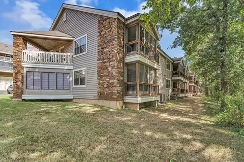 364 Wimbledon Dr #15, Branson, MO 65616